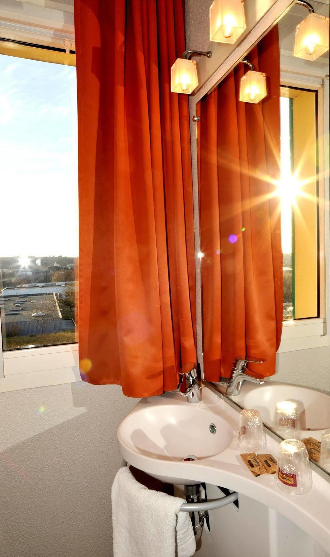 Welcomotel Limoges Luaran gambar